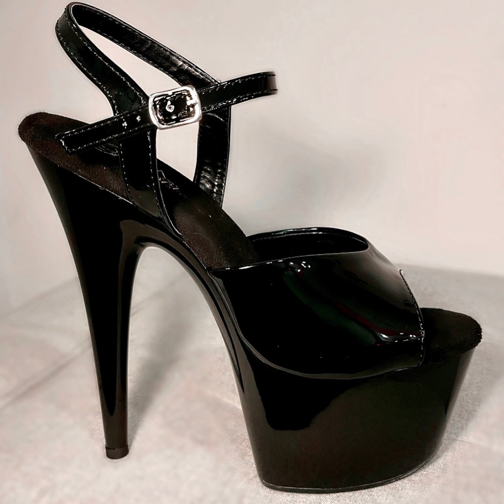 Adore Pleaser Dancer Shoes